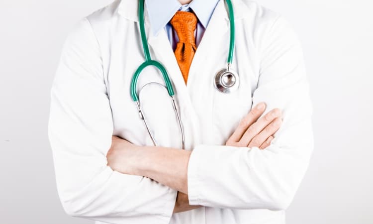 روپوش پزشکی با قابلیت ضد چروک