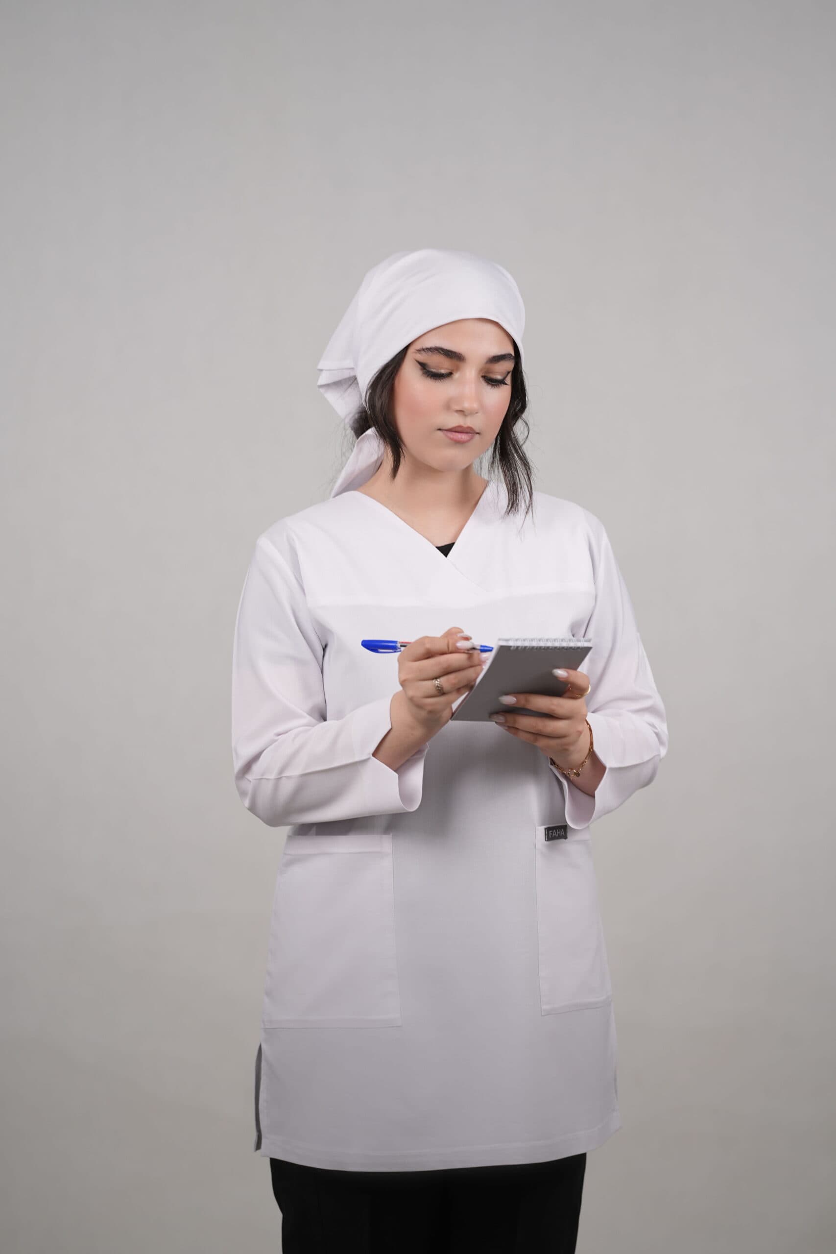 اسکراب پزشکی بدون شلوار زنانه مدل لوتوس