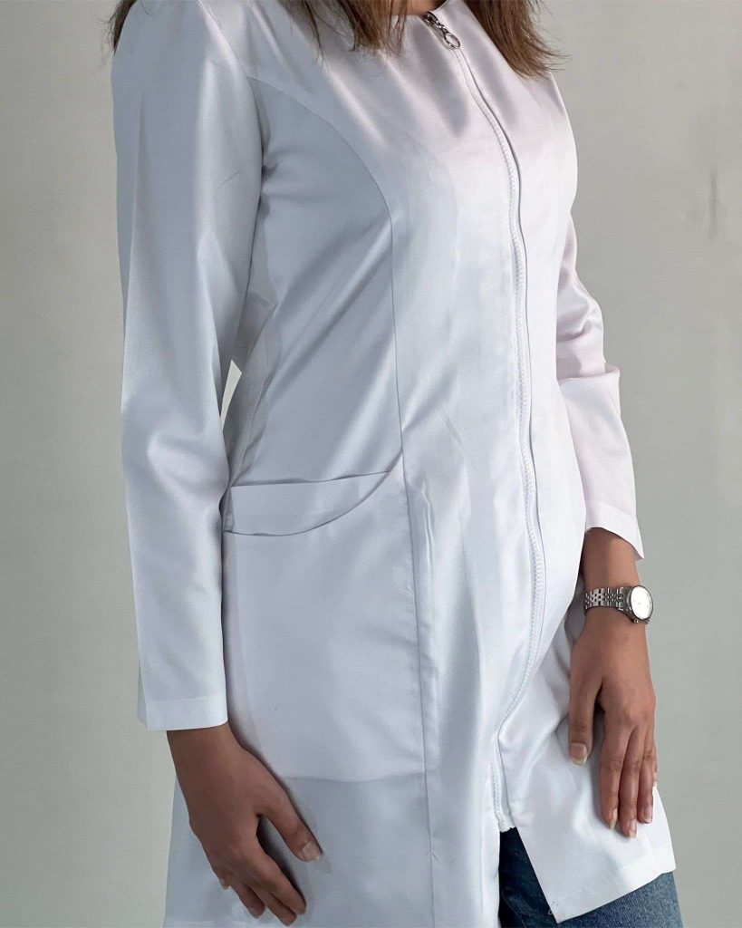 روپوش سفید پزشکی