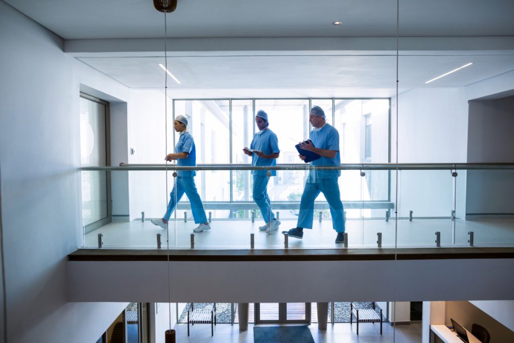 چگونه بعد از یک شیفت طولانی سریع‌تر ریکاوری کنیم؟