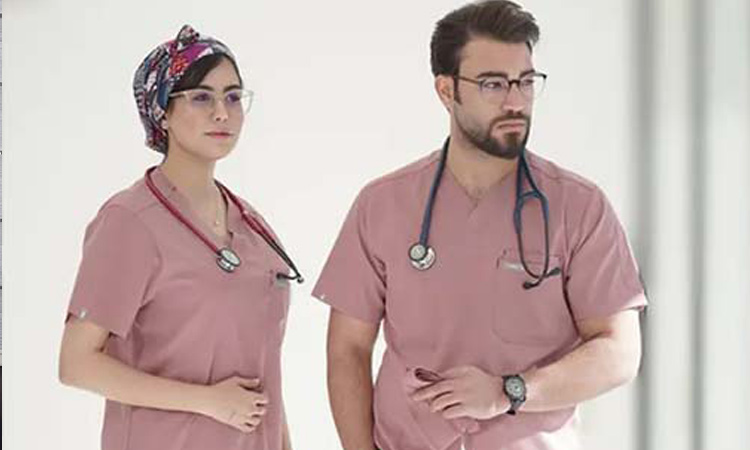 راهنمای انتخاب بهترین اسکراب های پزشکی برای فصول مختلف سال