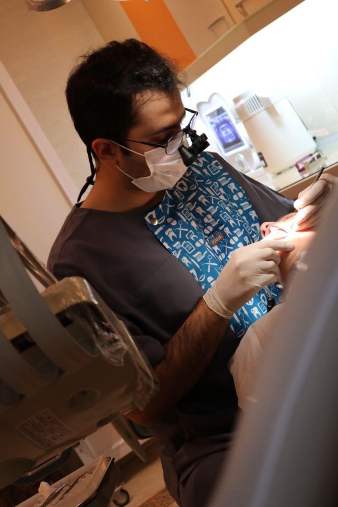 اسکراب پزشکی کشی بهتر است یا ساده؟